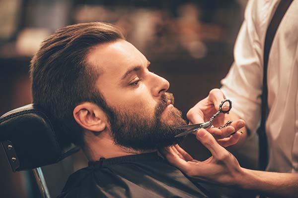 Сделать модную прическу, подстричь усы и бороду поможет Барбершоп barbershop фото